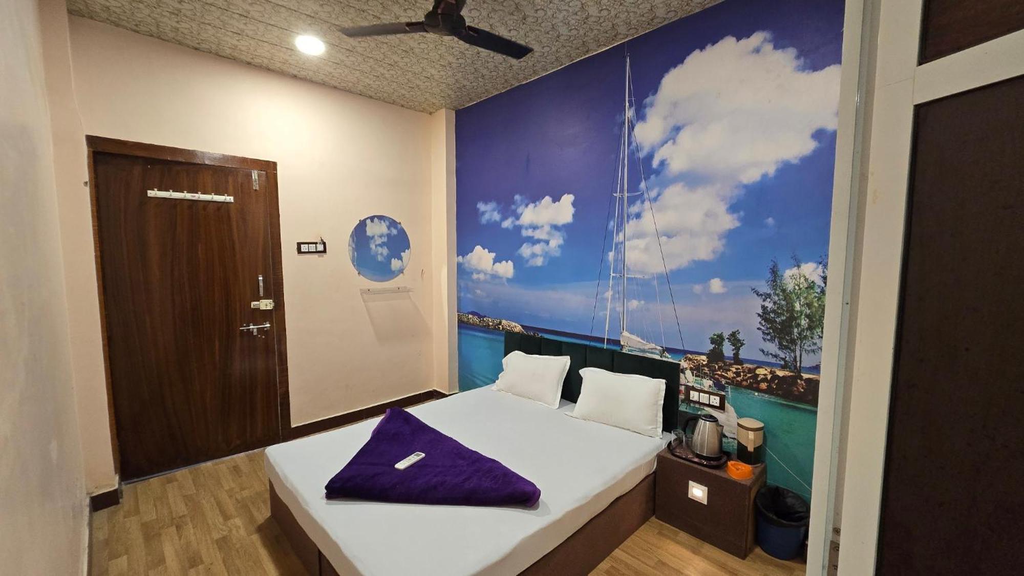 אויאיין Hotel Maheshwari Green'S מראה חיצוני תמונה