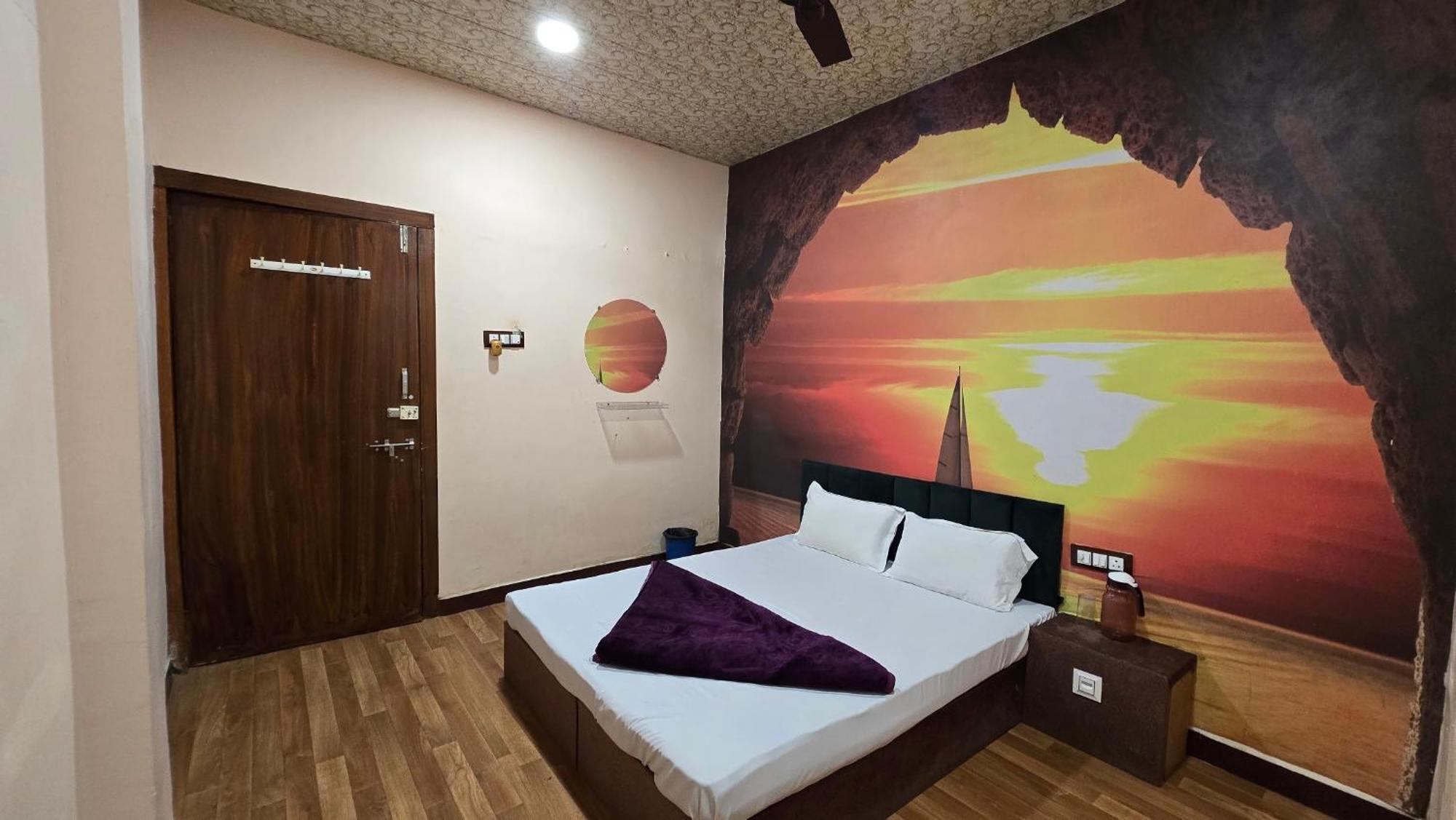 אויאיין Hotel Maheshwari Green'S מראה חיצוני תמונה